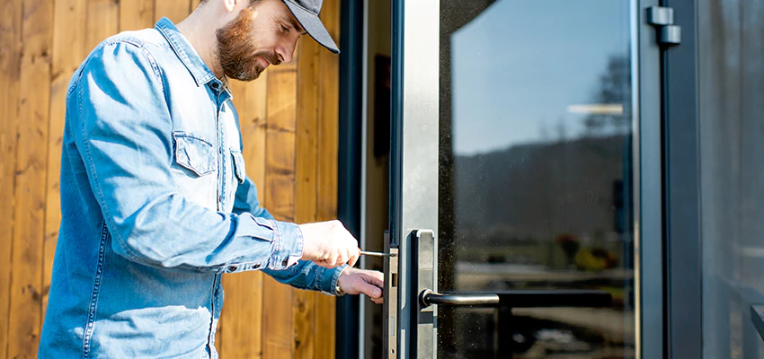 Frameless Glass Storefront Door Locks Replacement in North Fort Myers, FL