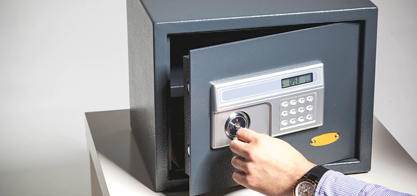 Jewelry Safe Unlocking Service in North Fort Myers, Florida